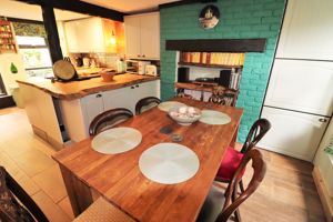 Photo 30- click for photo gallery